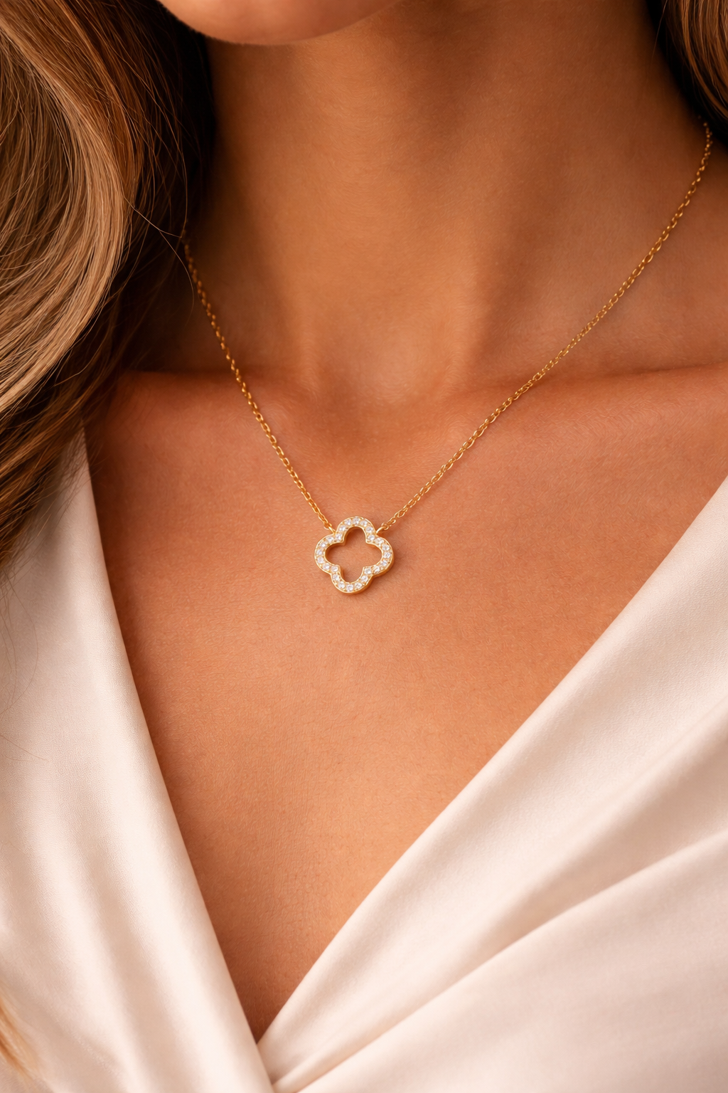 Clover Pendant Necklace